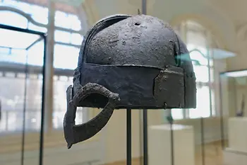 Der Gjermundbu-Helm ist ein Helm aus Norwegen. Er gehört zu der Gruppe der Brillenhelme oder nordischen Kammhelme.